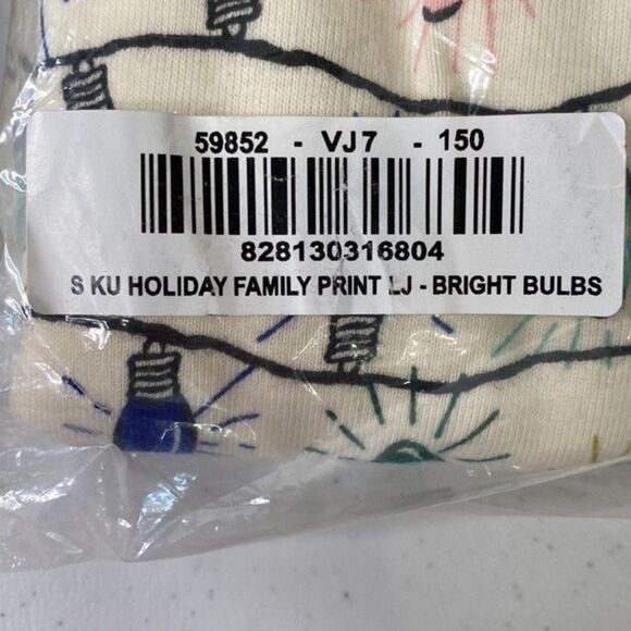 Hanna Andersson Holiday Family Print Bright Bulbs Pajama Set Top Bottoms Unisex - Picture 6 of 7